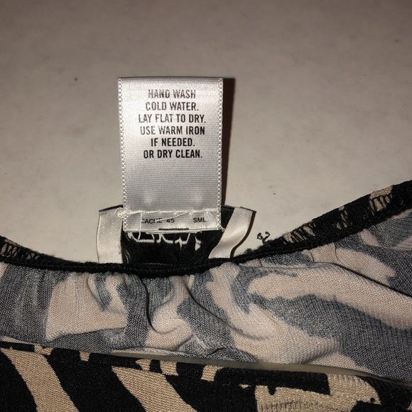 Cache Black and Tan Dress - Picture 8 of 8